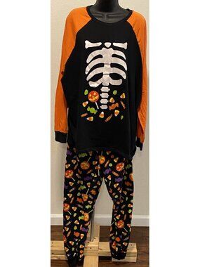 Way To Celebrate Halloween Womens Size 3X (54-56) Pajamas Set